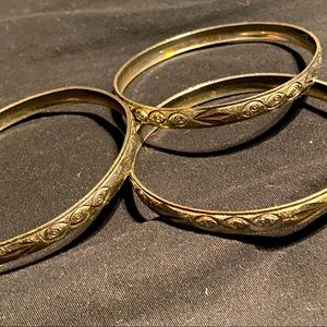 Gold bangle set
